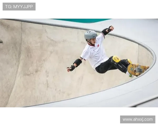 西安滑板队实力崭露头角荣登全国滑板实力排行榜第七名 西安滑板队实力崭露头角荣登全国滑板实力排行榜第七名