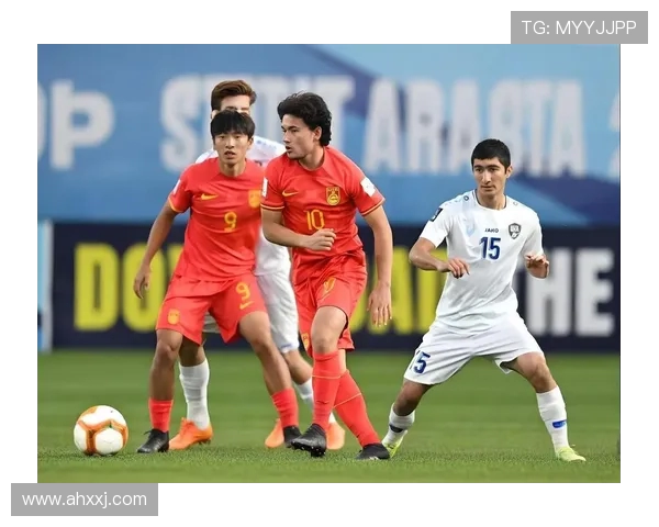 2015年亚洲杯中国队与韩国队激战回顾及精彩瞬间分析