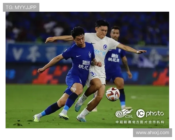 贵州队迎战大连人队期待精彩对决双方争夺宝贵积分全力以赴展现实力 贵州队迎战大连人队期待精彩对决双方争夺宝贵积分全力以赴展现实力