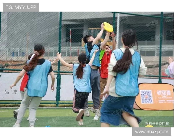 重庆飞盘队的包夹战术揭秘与深度解析飞盘运动的魅力与团队协作 重庆飞盘队的包夹战术揭秘与深度解析飞盘运动的魅力与团队协作