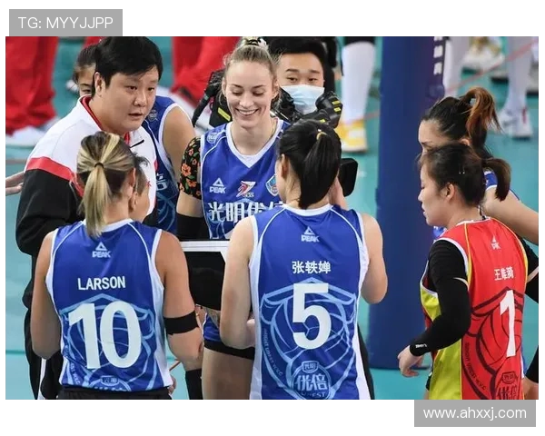 上海排球队与南京排球队的较量分析与战术探讨