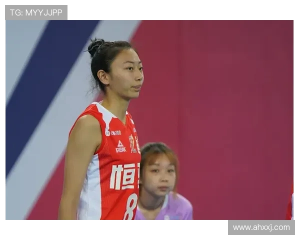 与杨静深度对话探讨她的篮球生涯与成长历程 与杨静深度对话探讨她的篮球生涯与成长历程