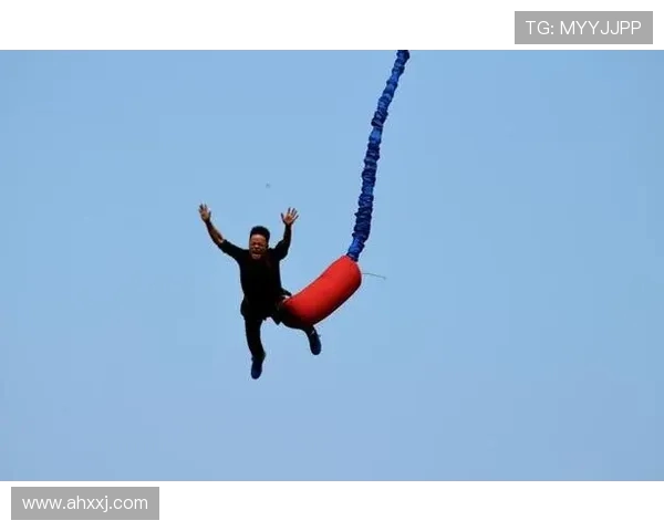 南京极限运动队的中路突破与挑战极限的深度探索 南京极限运动队的中路突破与挑战极限的深度探索