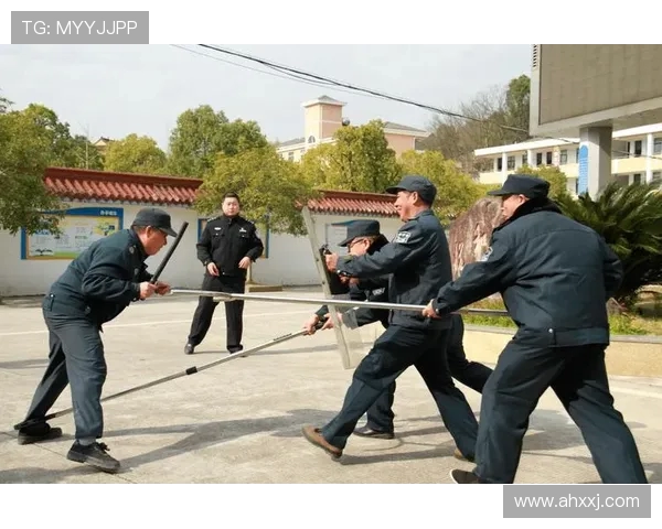 成都网球队区域防守战术解析与实践探讨